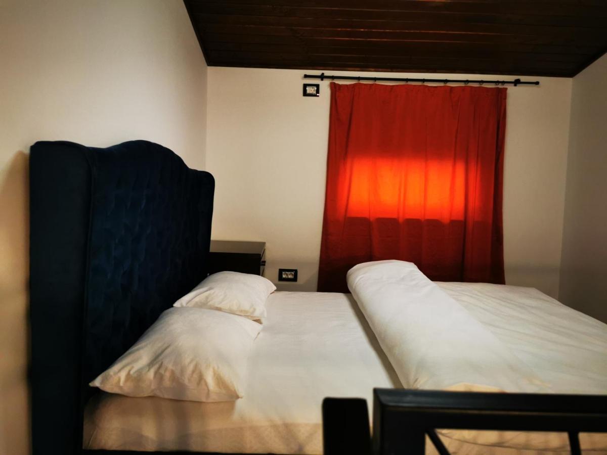 Kopel Haus - Studio - Self Acces Cod Location Balotesti Dış mekan fotoğraf